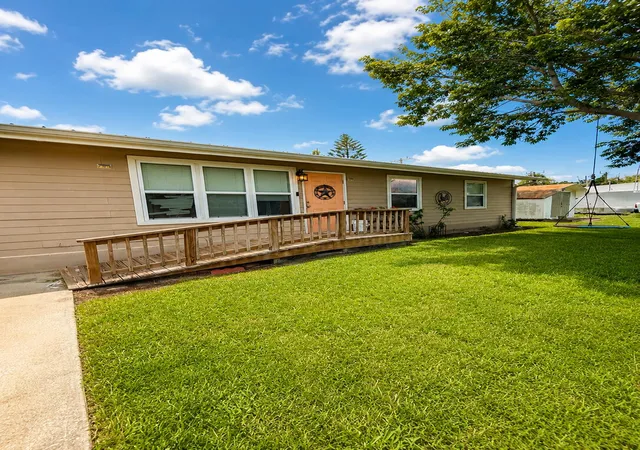 4th image of 91 Sw 21St Ter, Okeechobee, FL 34974 | MLS# B26053677