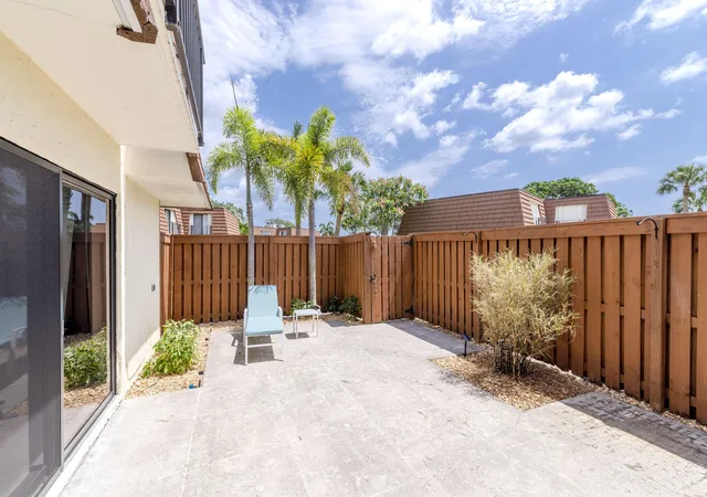 2nd image of 3900 County Line Rd #21A, Tequesta, FL 33469 | MLS# B26053704