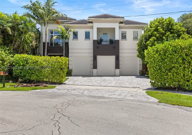 107th image of 924 Evergreen Dr, Delray Beach, FL 33483 | MLS# A12054494