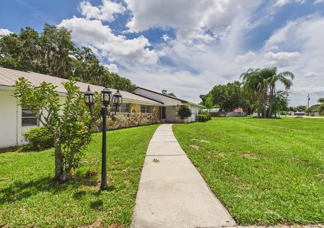 5th image of 1501 Se 8Th Dr, Okeechobee, FL 34974 | MLS# B26053875