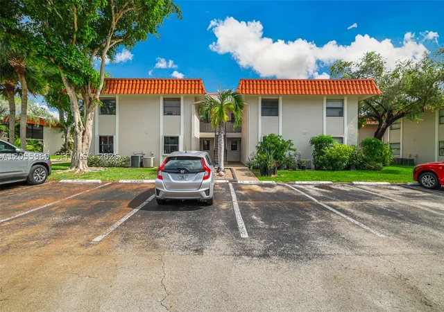 2nd image of 9732 Hammocks Blvd #203-17, Miami, FL 33196 | MLS# A12055960