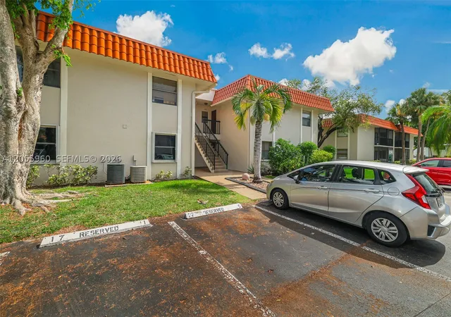 3rd image of 9732 Hammocks Blvd #203-17, Miami, FL 33196 | MLS# A12055960