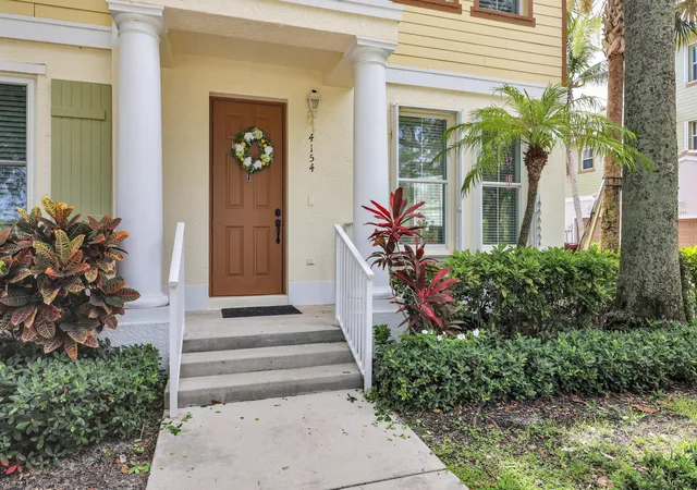 2nd image of 4154 Stadium Dr, Jupiter, FL 33458 | MLS# B26053989