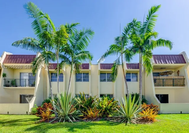 3rd image of 14036 Sw 90Th Ave, Miami, FL 33176