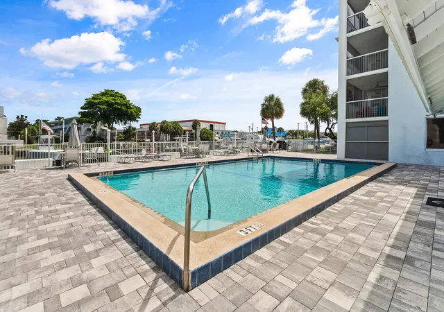 29th image of 108 Paradise Harbour Blvd #107, North Palm Beach, FL 33408 | MLS# B26054062