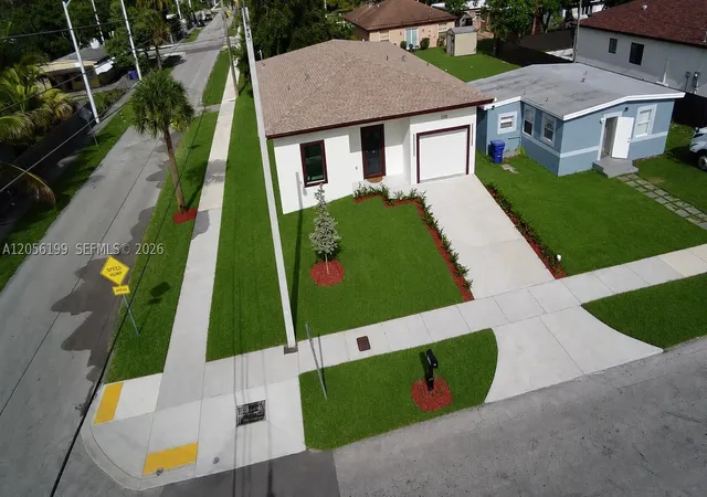 2nd image of 130 Nw 28th Ter, Fort Lauderdale, FL 33311 | MLS# A12056199