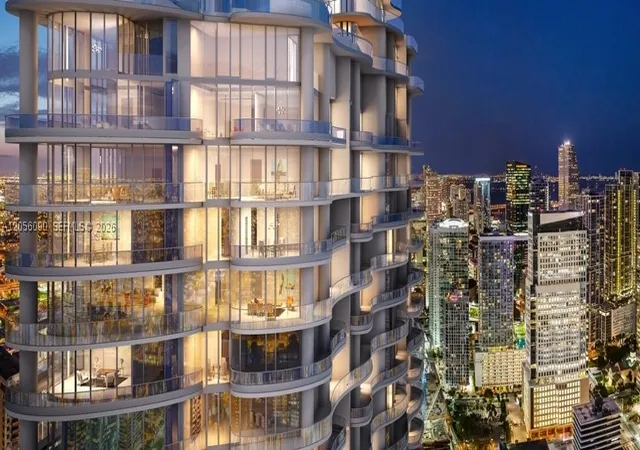 3rd image of 1000 Brickell Plaza #2301, Miami, FL 33131 | MLS# A12056090