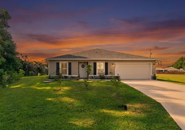 Homes for sale in Port St Lucie, FL | 2274 Se Powell Ct, Port St Lucie, FL 34952 | MLS# B26054142