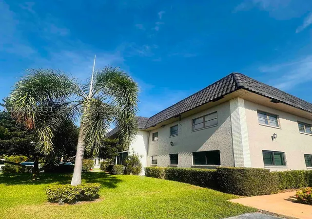 16th image of 665 Enfield St #B9, Boca Raton, FL 33487 | MLS# A12056331