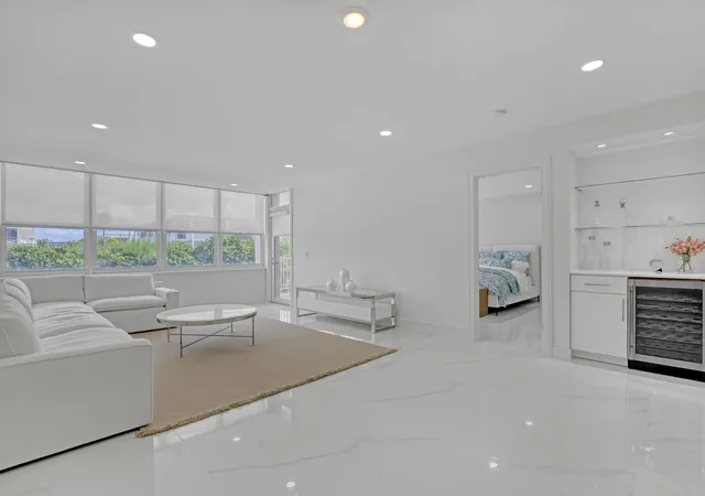 4th image of 2295 S Ocean Blvd #321, Palm Beach, FL 33480 | MLS# B26054197