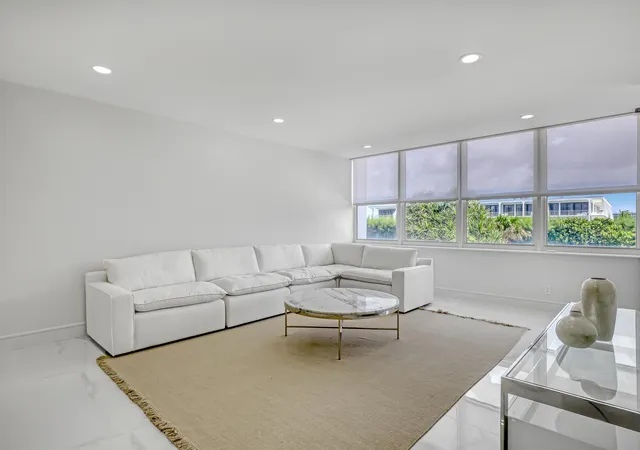 5th image of 2295 S Ocean Blvd #321, Palm Beach, FL 33480 | MLS# B26054197
