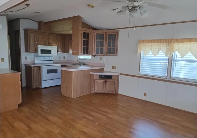 4th image of 5374 Se 65Th Ave, Okeechobee, FL 34974 | MLS# B26054224
