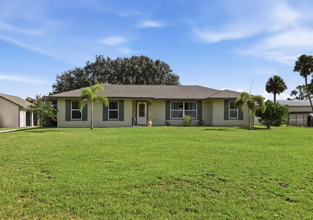 3rd image of 14095 Biddex Rd, Loxahatchee, FL 33470 | MLS# B26054226