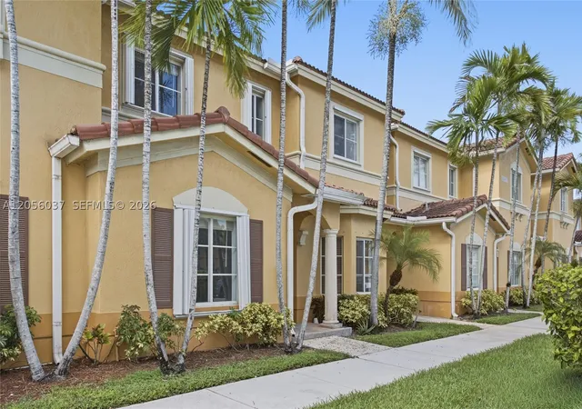 2nd image of 10863 Nw 83rd #2, Doral, FL 33178 | MLS# A12056037