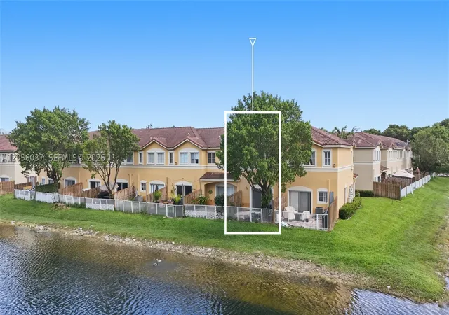 33rd image of 10863 Nw 83rd #2, Doral, FL 33178 | MLS# A12056037
