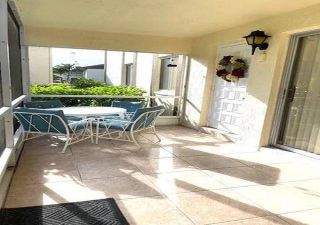 2nd image of 5839 La Pinata Blvd #C-1, Lake Worth, FL 33463 | MLS# B26054285