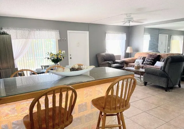 3rd image of 5839 La Pinata Blvd #C-1, Lake Worth, FL 33463 | MLS# B26054285