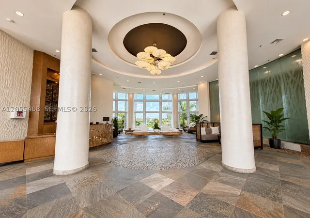3rd image of 2641 N Flamingo Road #2706N, Sunrise, FL 33332 | MLS# A12055408