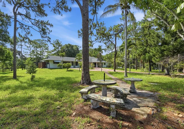3rd image of 16476 107Th Dr N, Jupiter, FL 33478 | MLS# B26054337