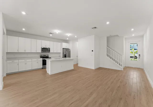 3rd image of 3636 Nw Solange Ct, Jensen Beach, FL 34957 | MLS# B26054352