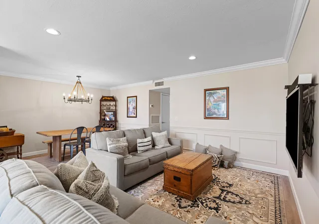 5th image of 947th Cir Dr, Delray Beach, FL 33445