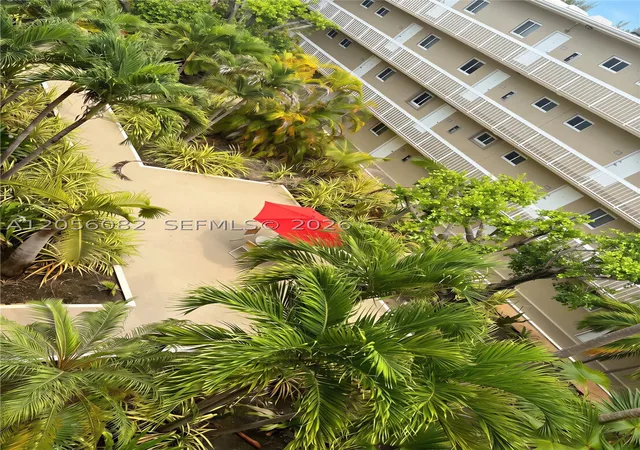 2nd image of 7860 Camino Real #412, Miami, FL 33143 | MLS# A12056082