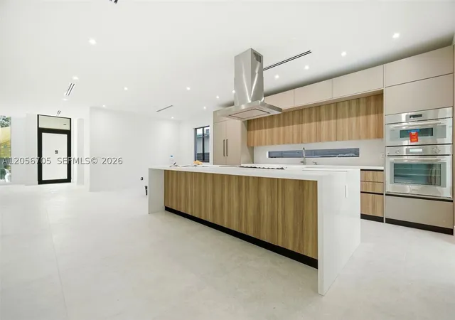 Photo 3 of Single family home for sale at 3341 Florida Ave, Miami, FL 33133 | MLS# A12056705 | Listing updated on 2026-07-30
