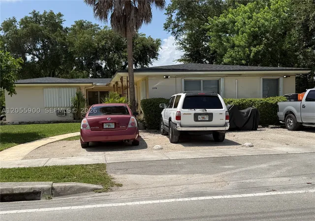 Homes for sale in North Miami, FL | 1570 Ne 130Th St, North Miami, FL 33161 | MLS# A12055900
