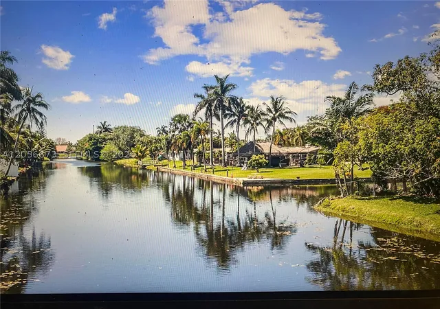 Photo 3 of Single family home for sale at 5231 Sw 89Th Ave, Cooper City, FL 33328 | MLS# A12056673 | Listing updated on 2026-10-09