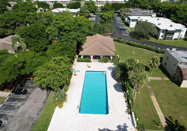 37th image of 2710 Riverside Dr #201-A, Coral Springs, FL 33065 | MLS# B26054510
