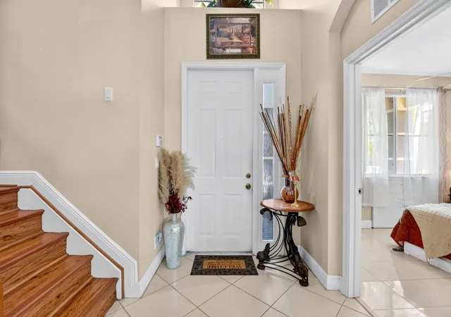 5th image of 809 Triana St, West Palm Beach, FL 33413 | MLS# B26054514