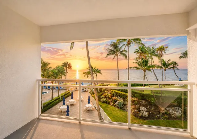 1st image of 500 Se 21st Ave, Deerfield Beach, FL 33441 | MLS# B26054531