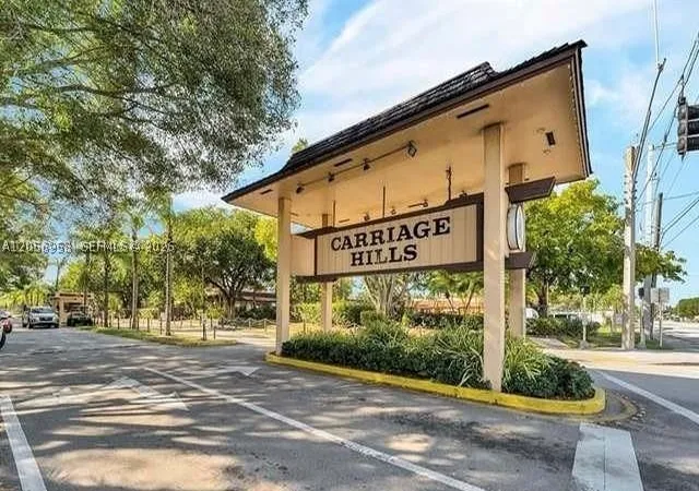 38th image of 151 Essex Rd #4-30, Hollywood, FL 33024 | MLS# A12056958