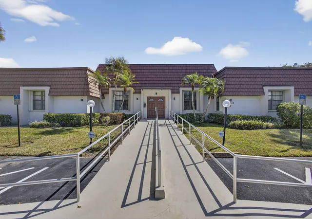 42nd image of 12027 Greenway Cir S #204, Royal Palm Beach, FL 33411 | MLS# B26054576