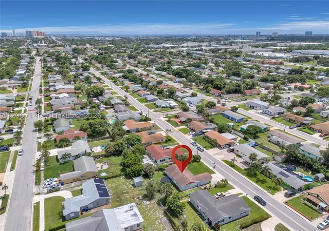 Photo 4 of Single family home for sale at 1320 W 26Th Ct, Riviera Beach, FL 33404 | MLS# A12057140 | Listing updated on 2026-08-11