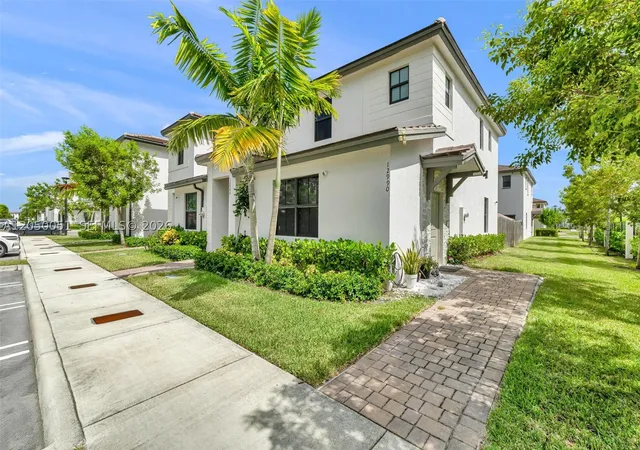 Photo 2 of Townhouse for sale at 12990 Sw 232nd Ln, Homestead, FL 33032 | MLS# A12050051 | Listing updated on 2026-07-21
