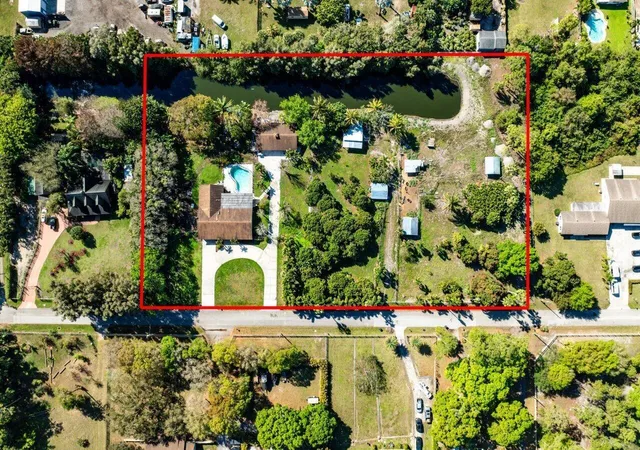 3rd image of 5313 Colbright Rd, Lake Worth, FL 33467 | MLS# B26054813