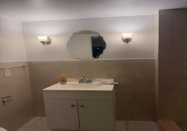 10th image of 871 Ne 207th Ln #104-15, Miami, FL 33179 | MLS# B26054904
