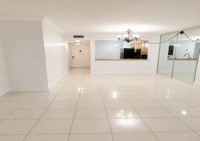 4th image of 871 Ne 207Th Ln #104-15, Miami, FL 33179 | MLS# B26054904