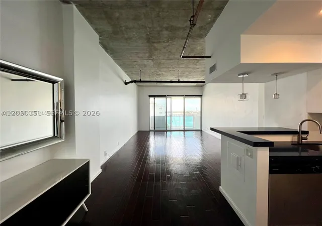 Homes for sale in Miami Beach, FL | 1200 West Ave #PH29, Miami Beach, FL 33139 | MLS# A12050151