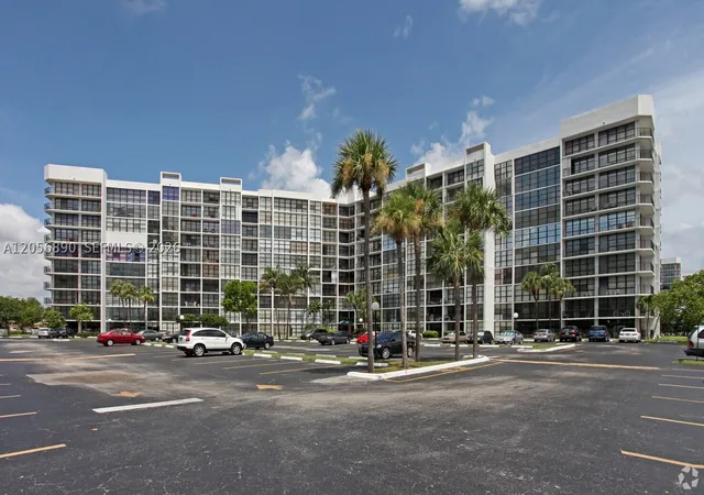 Photo 3 of Condo for sale at 800 Parkview Dr #410, Hallandale Beach, FL 33009 | MLS# A12056890 | Listing updated on 2026-07-22