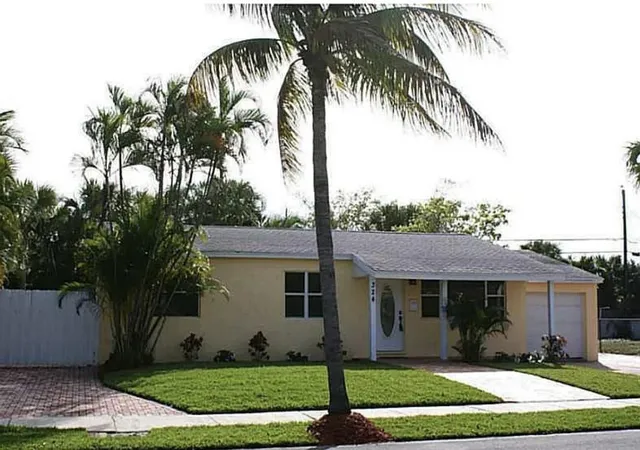 1st image of 324 Bunker Ranch Rd, West Palm Beach, FL 33405 | MLS# B26054956