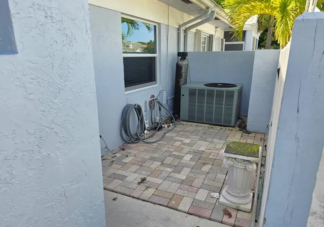 2nd image of 320 Se 2nd Ave #B4, Deerfield Beach, FL 33441 | MLS# B26054959