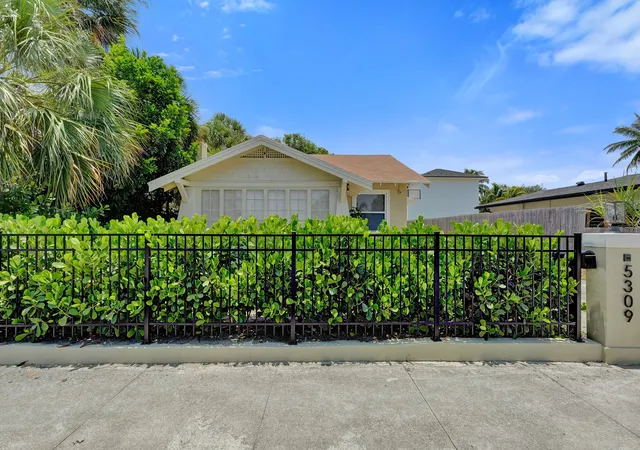 49th image of 5309 N Flagler Dr, West Palm Beach, FL 33407 | MLS# B26055043