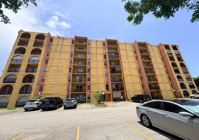 22nd image of 4717 Nw 7th St #306-10, Miami, FL 33126 | MLS# A12057805