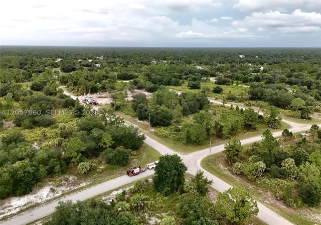 Photo 3 of Land for sale at 0 Benjamin Ln, Sarasota, FL | MLS# A12057860 | Listing updated on 2026-08-19