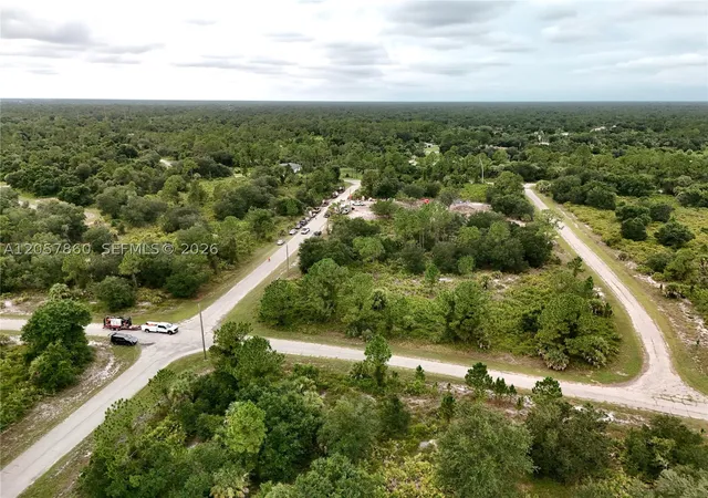 Photo 4 of Land for sale at 0 Benjamin Ln, Sarasota, FL | MLS# A12057860 | Listing updated on 2026-08-19