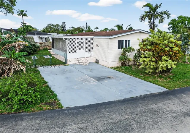 Photo 1 of Sale Pending at 35250 Sw 177th Ct #190, Homestead, FL 33034 | MLS# A12057851 | Listing updated on 2026-07-29