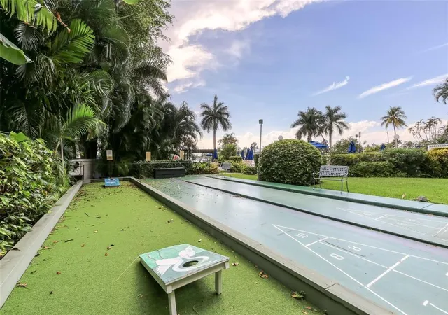2nd image of 3233 Ne 34Th St, Fort Lauderdale, FL 33308