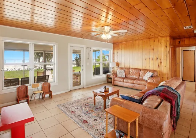 3rd image of 836 Lake June Road, Lake Placid, FL 33852 | MLS# A12057091